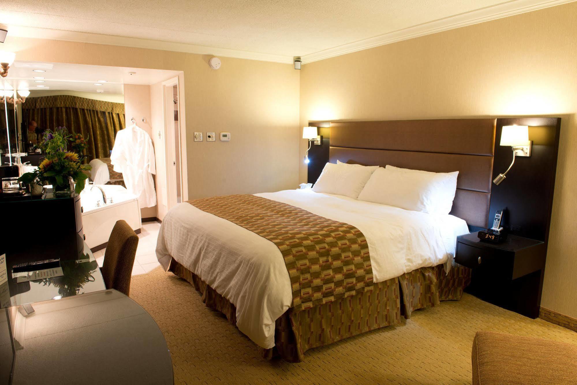 Clarenville Inn Buitenkant foto