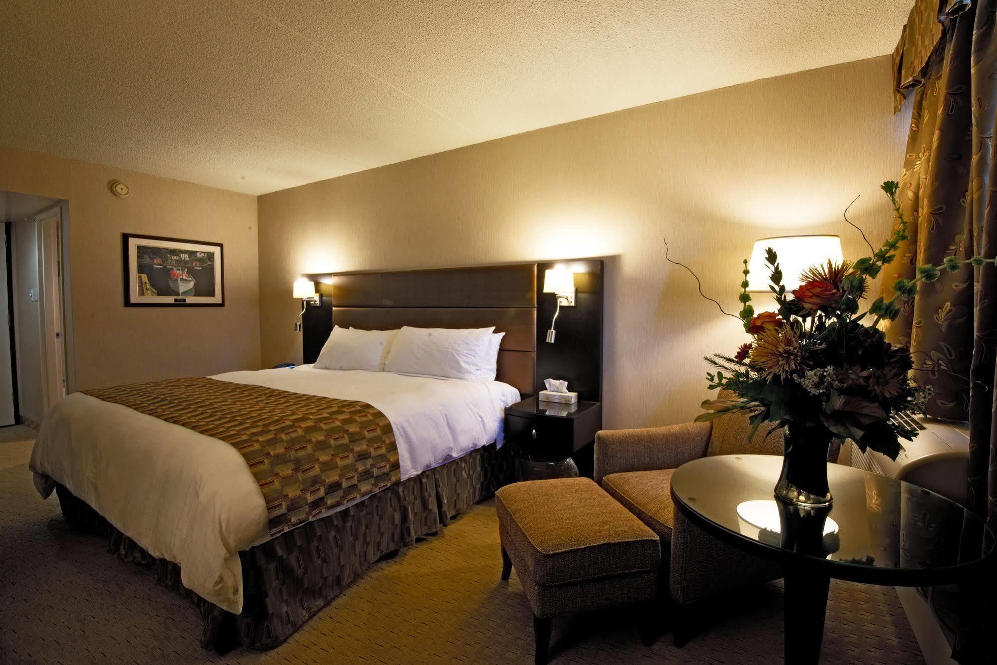 Clarenville Inn Buitenkant foto